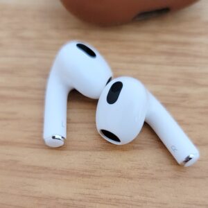 airpods-im-n1-300x300.jpg