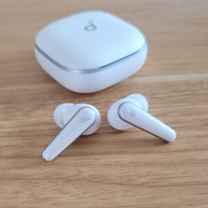 Anker Soundcore Liberty 5 新品！ Amazon | Anker Soundcore Liberty 5（Bluetooth 5.4）【完全